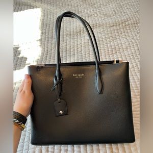 Black Kate Spade crossbody/ shoulder bag- new condition